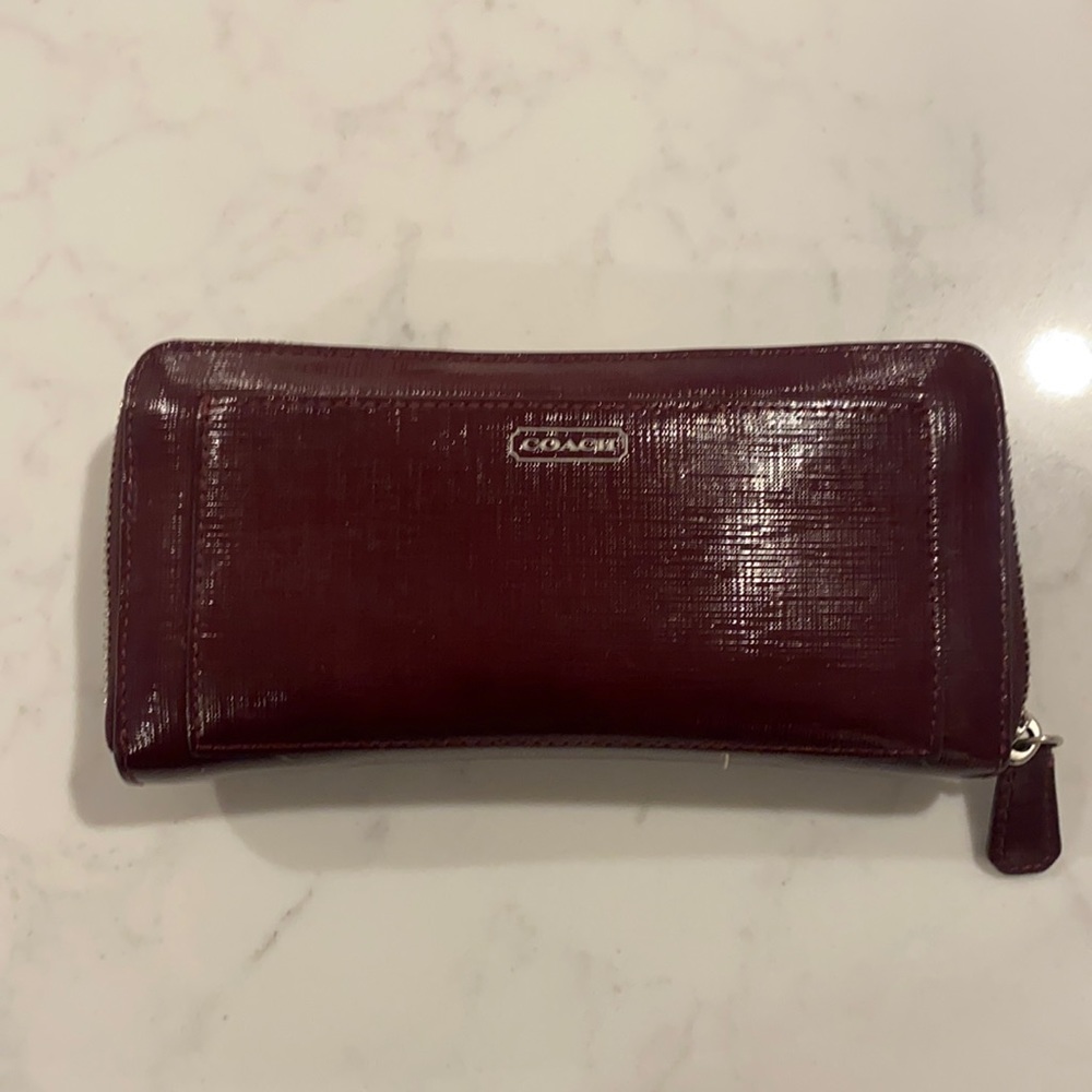 COACH Accordion Zip Wallet